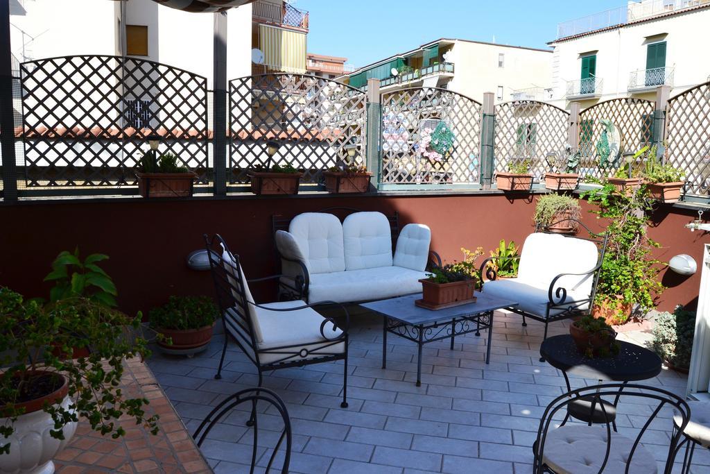 B&B Olania Castellammare di Stabia Eksteriør billede